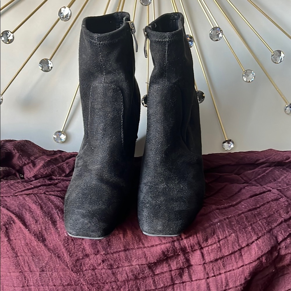 Liz Claiborne Black Suede Heeled Boots